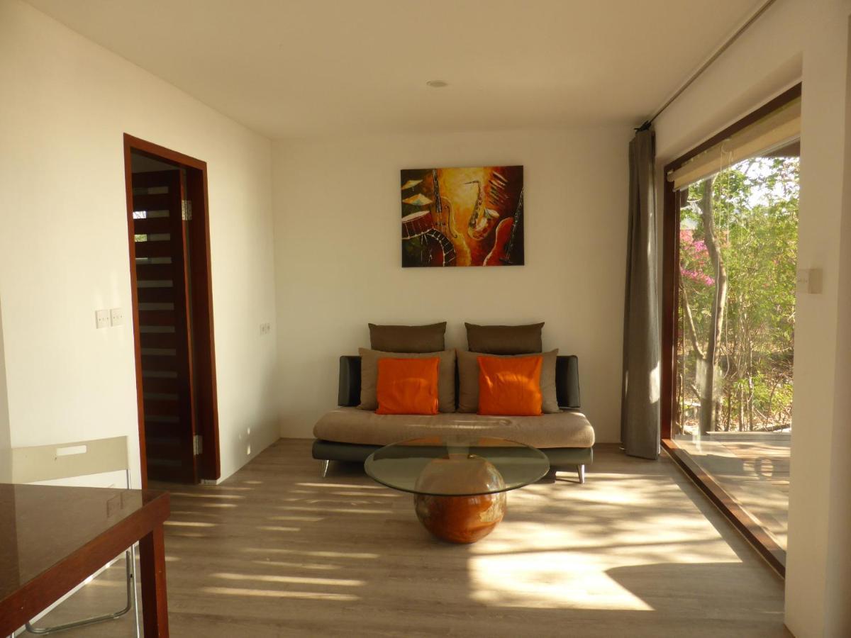 Castaway Surf Retreat 1 호텔 Sekongkang 외부 사진