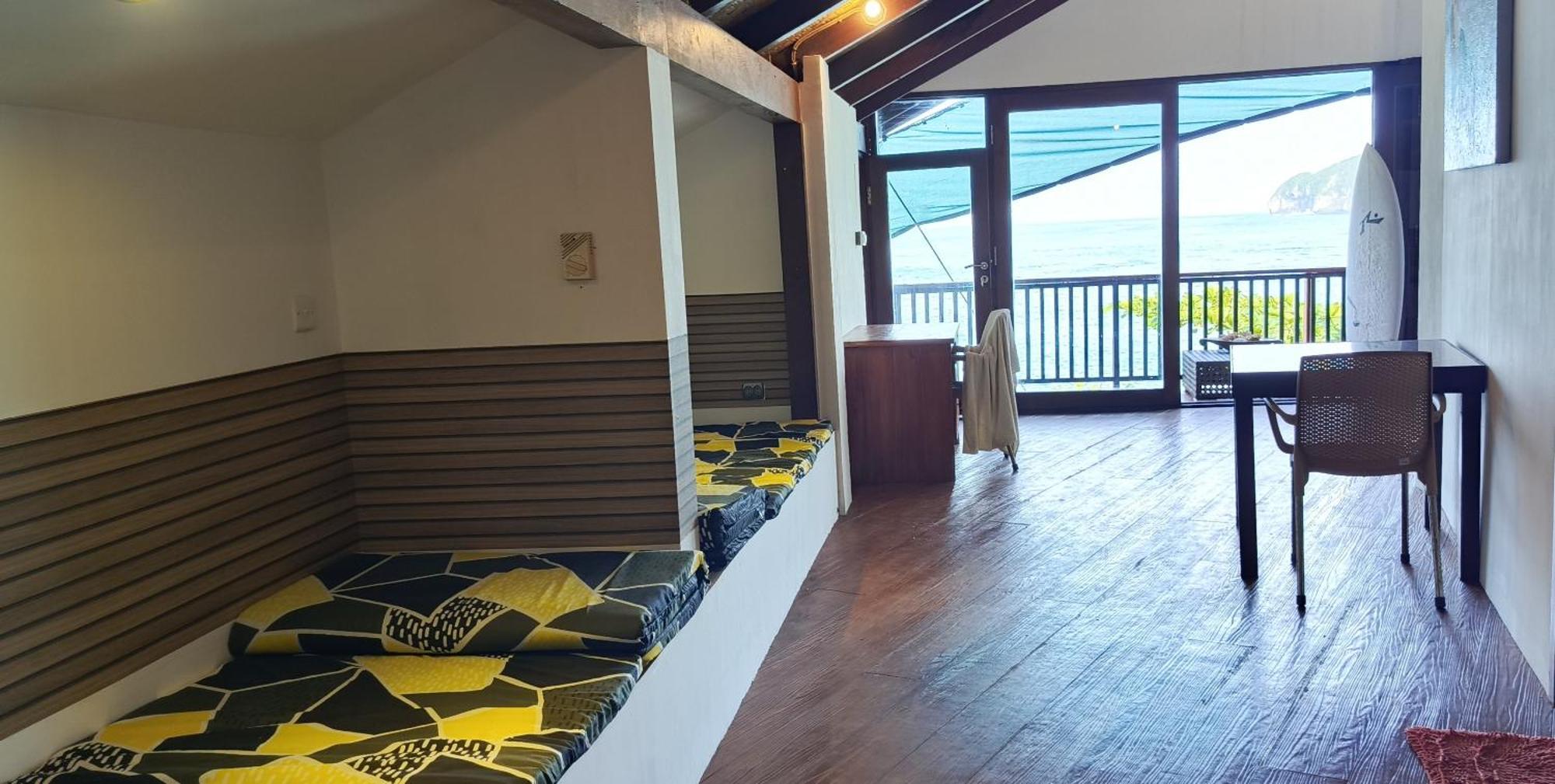 Castaway Surf Retreat 1 호텔 Sekongkang 외부 사진